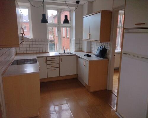 4 værelses lejlighed i Odense C