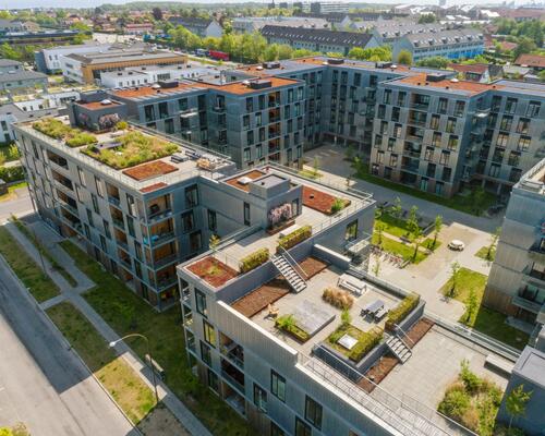 Penthouse på 5. sal - delevenlig