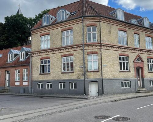 Vestergade 9, st.th.