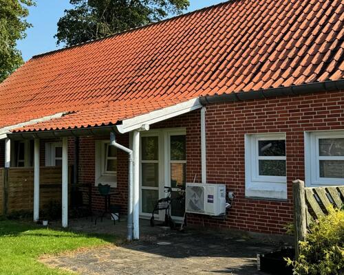 Baneskoven 6, Døstrup