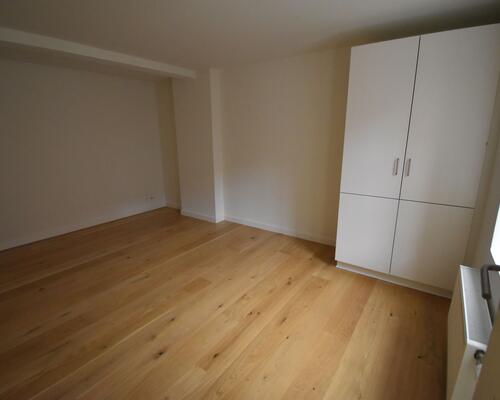 Renoveret 2-værelses centralt i Aarhus C. Elevator i ejendommen.