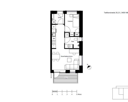 Moderne 2-vær lejlighed øverst beliggende i gavlen. Lys bolig med altan. Depotrum i kælderen.