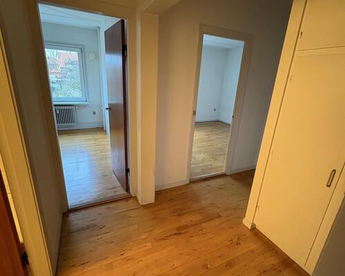 Rumlig 3. værelses lejlighed