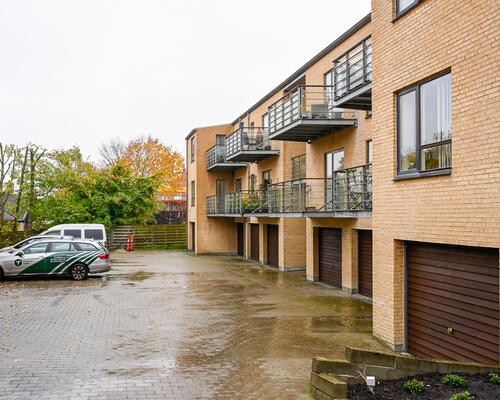 Dejlig lejlighed centralt i Hørsholm i ejendom fra 2005