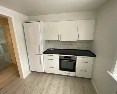 Flot lys 3 værelses lejlighed.