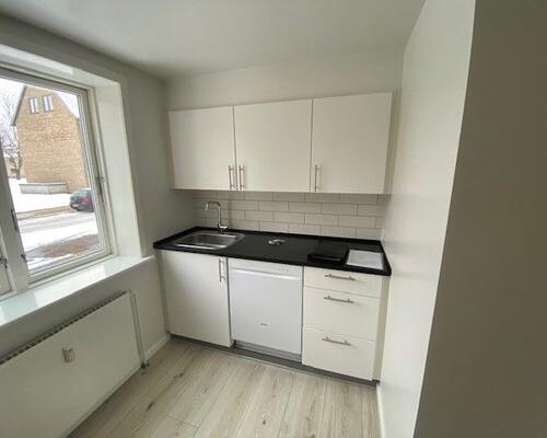 Flot lys 3 værelses lejlighed.