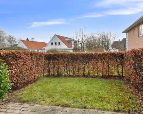 Attraktiv rækkehus tæt ved fjorden