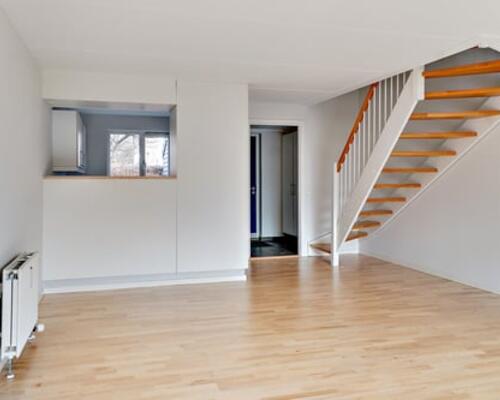 Attraktiv rækkehus tæt ved fjorden