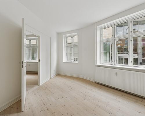 Stor 2-værelses lejlighed i Esbjerg centrum