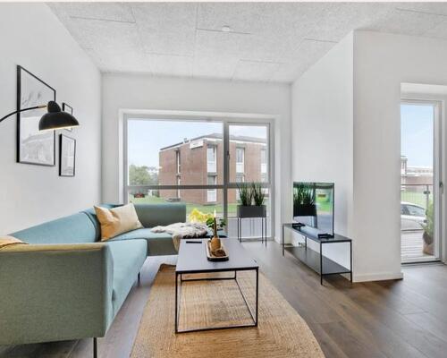 Hyggelig 3 værelses lejlighed i Kornparken med altan.