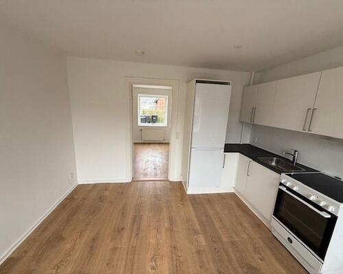 Skøn lille 2 værelsers lejlighed-. Hvis du ikke står i RKI