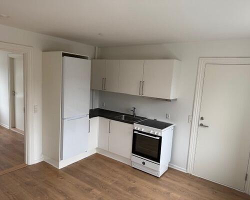 Skøn lille 2 værelsers lejlighed-. Hvis du ikke står i RKI