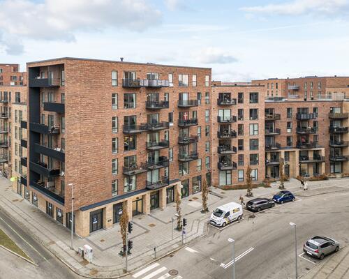 Super lejlighed med 2 terrasser + altan ☀️ Delevenlig for 3 😍<br>