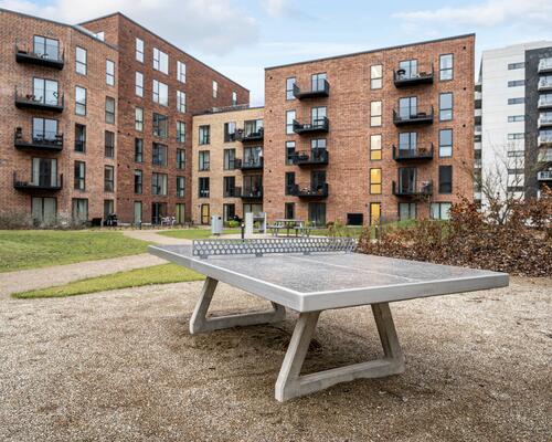 Super lejlighed med 2 terrasser + altan ☀️ Delevenlig for 3 😍<br>