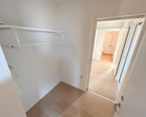 Lys og dejlig 2-værelses lejlighed med terrasse