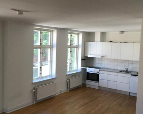 2v lejlighed i centrum, Algade. Tæt på havn og skov.