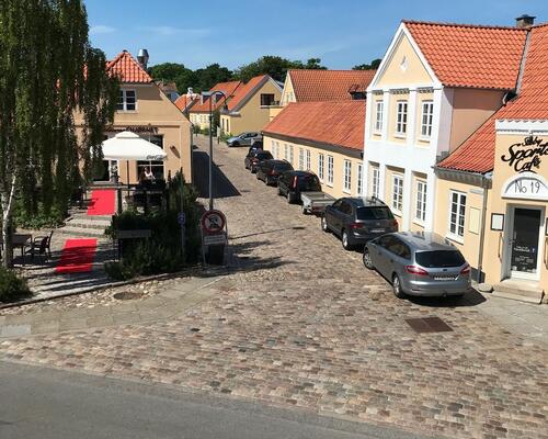 2v lejlighed i centrum, Algade. Tæt på havn og skov.