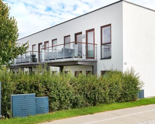 Skøn 3-værelses lejlighed med altan og tæt på Aarhus