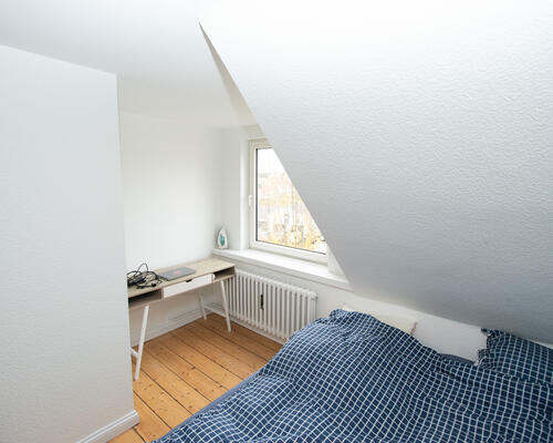 Lys og indbydende lejlighed i Aalborg med hyggelig gårdhave