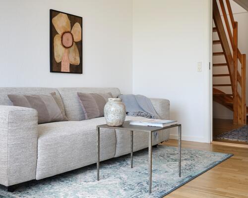 3-værelses bolig med altan i skønne omgivelser