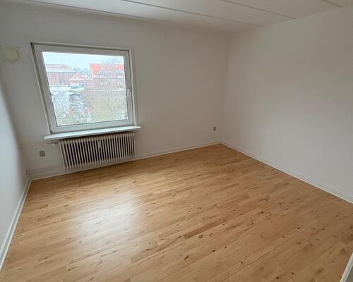 Nydelig 3. værelses lejlighed med altan