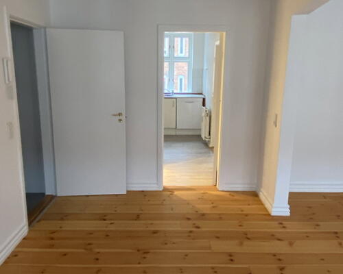 Lys 2-værelses på 69 m2 i Aalborg centrum – stor stue, opvaskemaskine og fælles vaskeri