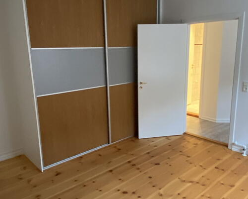 Lys 2-værelses på 69 m2 i Aalborg centrum – stor stue, opvaskemaskine og fælles vaskeri