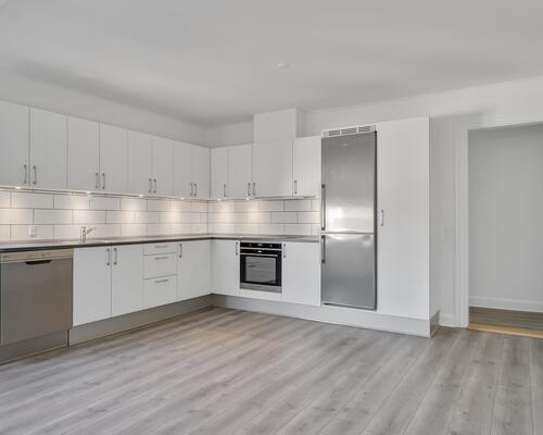 Stor 2 værelses lejlighed med smuk udsigt