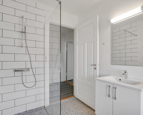 Stor 2 værelses lejlighed med smuk udsigt