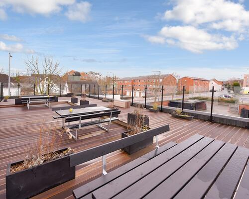 Dejlig 2-værelses lejlighed meget centralt i Odder