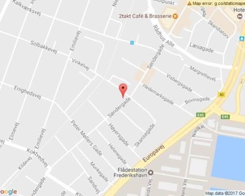 Flot 3 værelses lejlighed med stor vestvendt altan