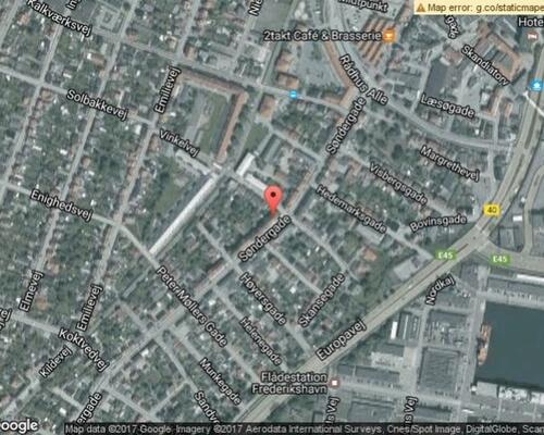 Flot 3 værelses lejlighed med stor vestvendt altan