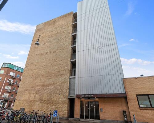 2 værelses lejlighed på 82 m²