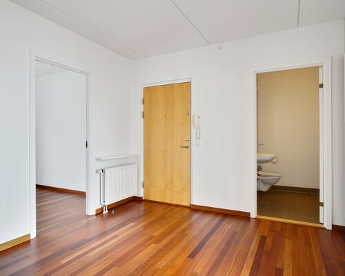 Skøn 3-værelses lejlighed ud til vandet i Skodsborg