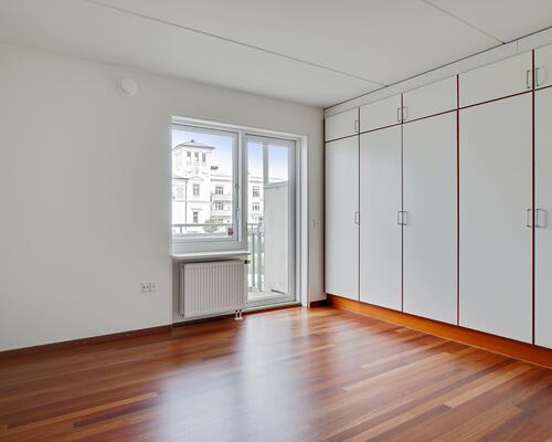 Skøn 3-værelses lejlighed ud til vandet i Skodsborg