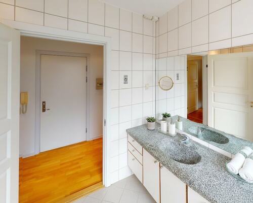 Indbydende lejlighed i hjertet af Aalborg med grønne omgivelser