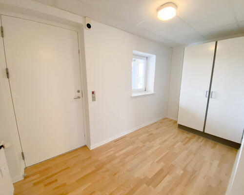 Rummelig 2-værelses lejlighed i Nørresundby