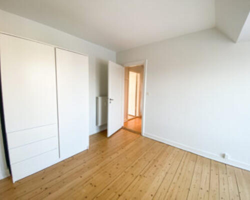 Dejlig 2-værelses lejlighed med altan