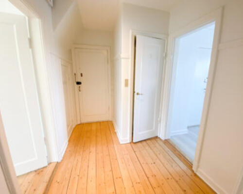 Dejlig 2-værelses lejlighed med altan