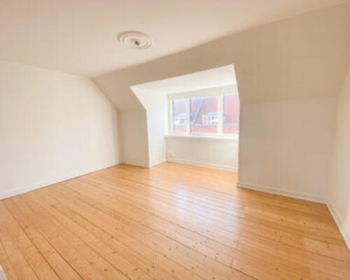 Dejlig 2-værelses lejlighed med altan