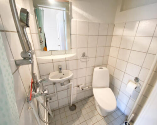 Dejlig 2-værelses lejlighed med altan