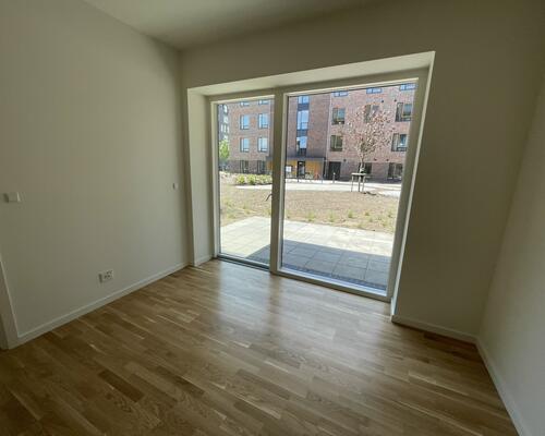 NY 3-VÆR. MED SOLRIG TERRASSE!