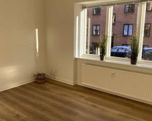 Skøn 3 vær. i vestbyen m. nyt køkken