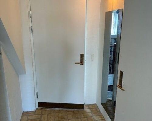 Loftlejlighed med hems