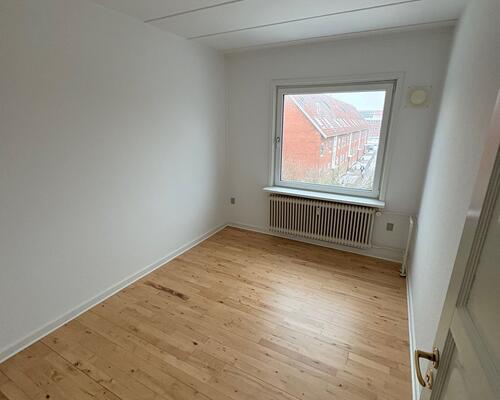 Nydelig 3. værelses lejlighed med altan