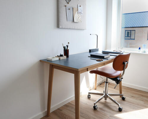 STILRENT RÆKKERHUS I JASMINPARKEN