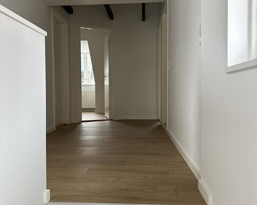 Nyistandsat 4 vær. lejlighed i midtbyen.