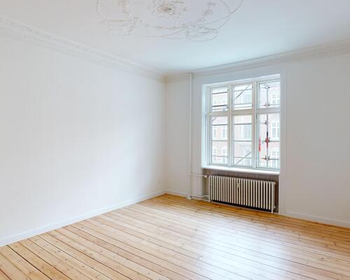 Charmerende og æstetisk 5-Værelses lejlighed på Østerbrogade