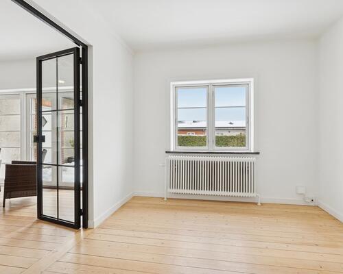 Nyrenoveret villa med central beliggenhed | Helsingør