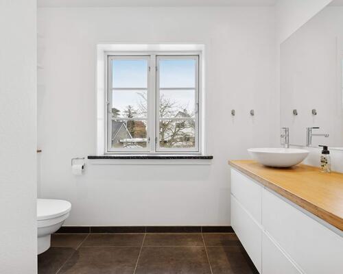 Nyrenoveret villa med central beliggenhed | Helsingør